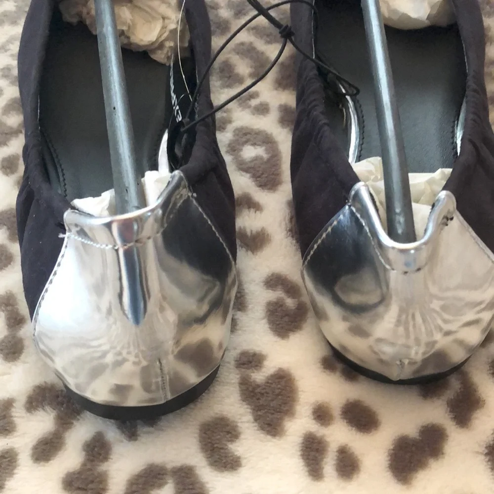 Express Black Faux Suede Silver Metallic Round Toe Ballet Flats Size 9